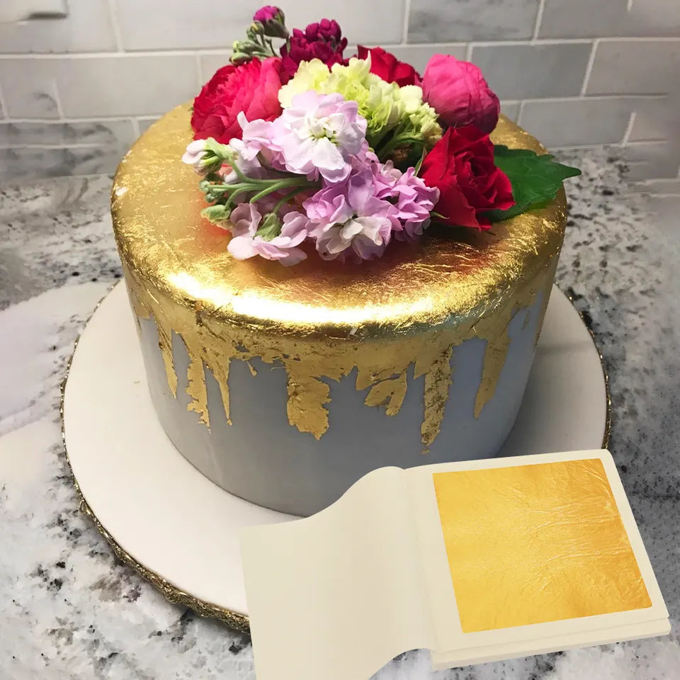 cake with goldleaves